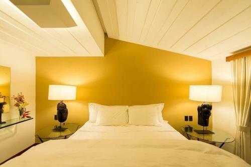 Mans�o Na Ferradurinha - Praia E Conforto!