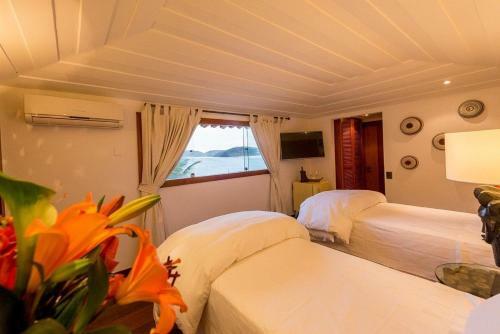 Mans�o Na Ferradurinha - Praia E Conforto!