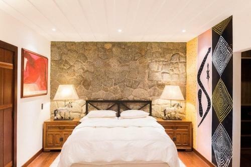 Mans�o Na Ferradurinha - Praia E Conforto!