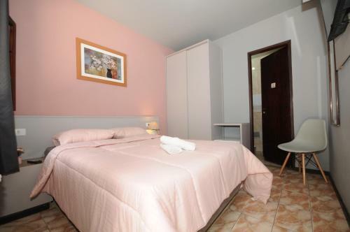 Hostal Leoli Pousada