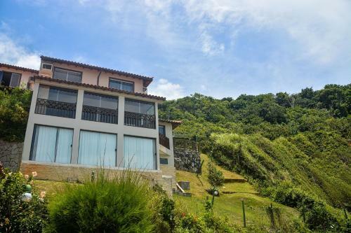 Casa P� Na Areia Com Varanda Gourmet Em B�zios Rj