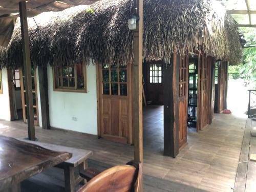 Hermosa Caba�a En River Village San Martin