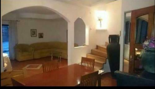 Rooms In The Apartment-center