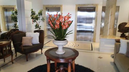 Lindo Apartamento Em Balne�rio Cambori�