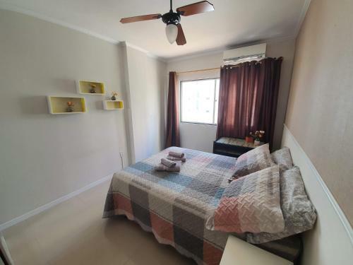 Apartamento A 150m Da Praia, Com Piscina E Wi-fi 90mb