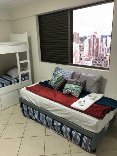 Amplo Apartamento Quadra Mar - Vista Mar