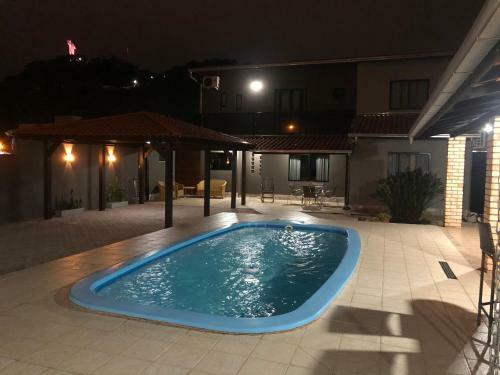 Casa Com Piscina Balne�rio Cambori�