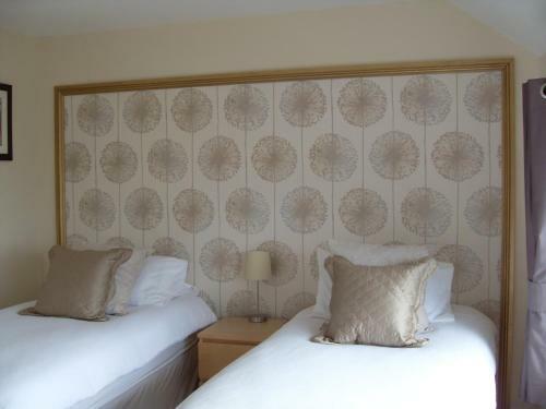 Dol Aur Bed And Breakfast