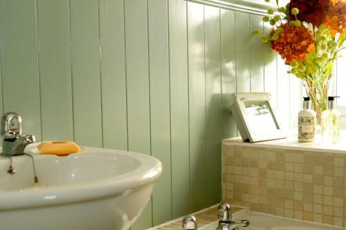 Bed & Breakfast Fron Deg Guest House