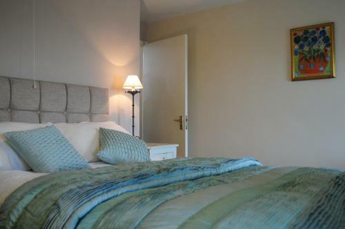 Bed & Breakfast Fron Deg Guest House