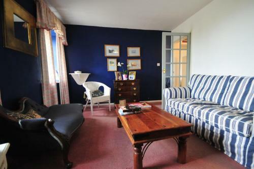 Bed & Breakfast Fron Deg Guest House