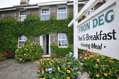 Bed & Breakfast Fron Deg Guest House