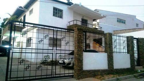 Casa Vacacional Lomas De Guayamury 7 Pax