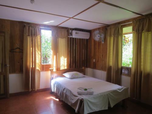 Poponjoche Lodge Ca�o Negro