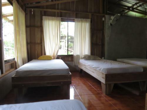 Poponjoche Lodge Ca�o Negro