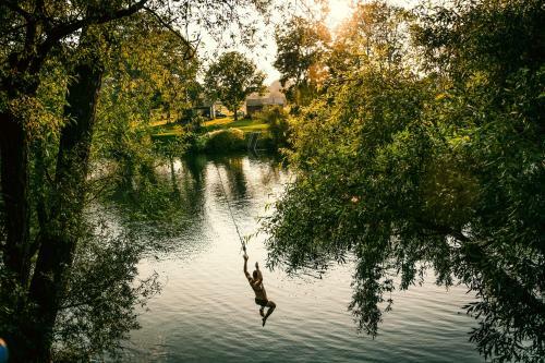 Big Berry Madria River House