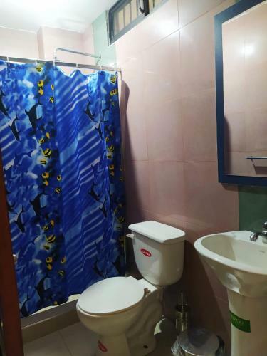 Hostal Venecia -tu Casa En Manta.