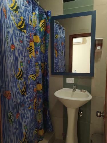 Hostal Venecia -tu Casa En Manta.