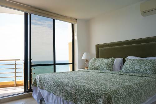 Lux Beach Murci�lago Apartment Ocean View& Pool