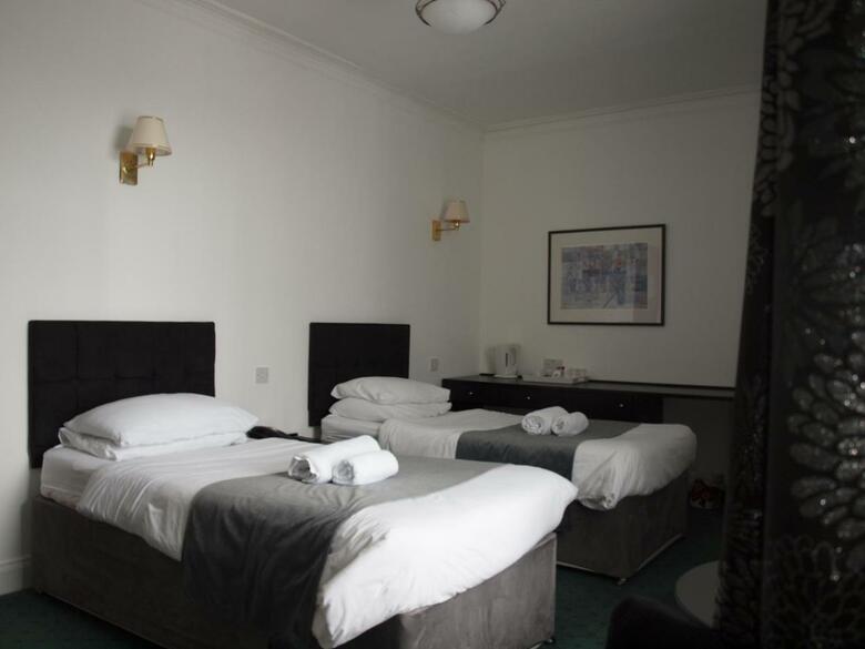 Argyll Arms Hotel