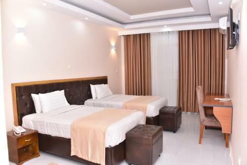 Hotel King's Conference Centre