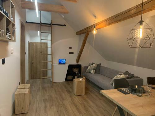 18home Apartments, Mojstrana