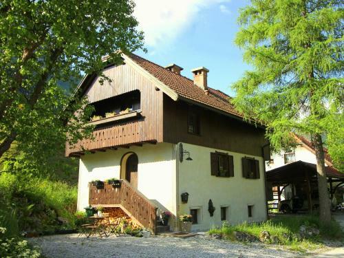 Apartments River Cottage Mojstrana