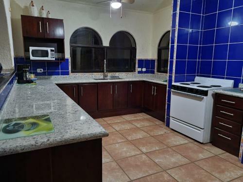 Casa Del Arte, A Luxury Beachfront Villa With Private Pool