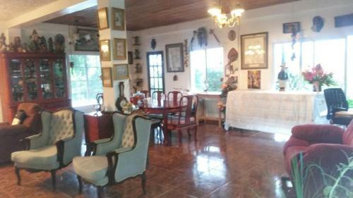 Lodge Lita's Place