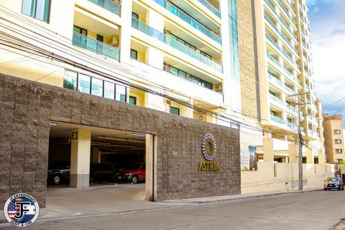 Jf Luxury Apartments 1 Bedroom Two Bath Edificio Astria,