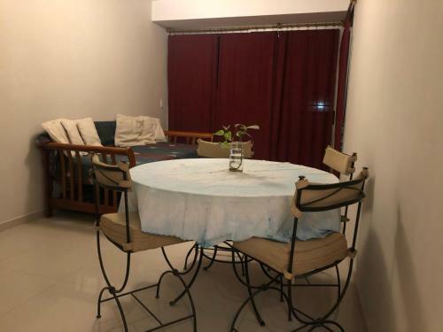 B And B Marcos Paz Apartment