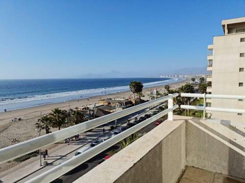 Apartamento Verdadera Primera L�nea de Playa - The Sunsets "on Fire" La Serena