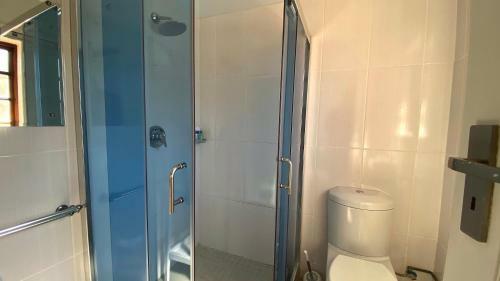 Hostal Green Lagoon Guest House