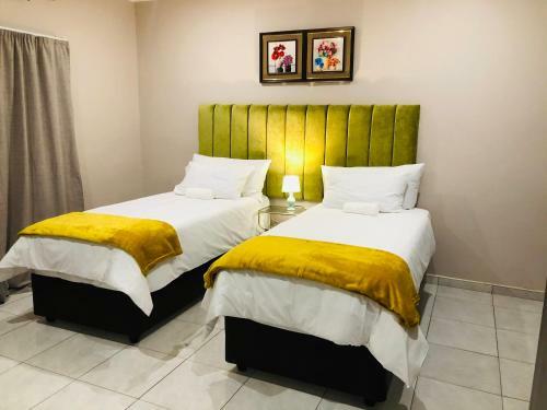 Hostal Lekuka Guesthouse