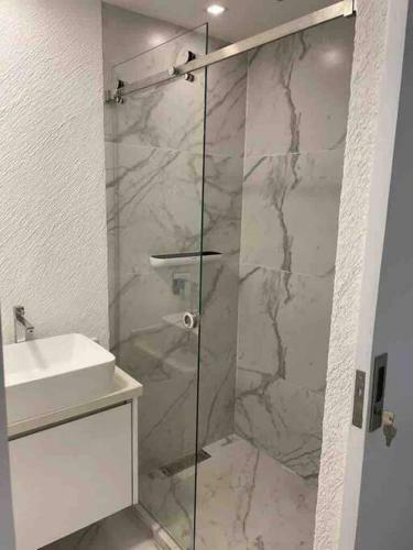 Apartamento Duplex Nuevo Con Vista Al Mar Y Piscina