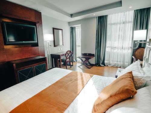 Hotel Adore Addis