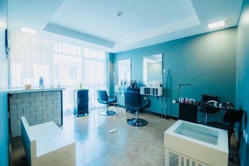 Hotel Adore Addis