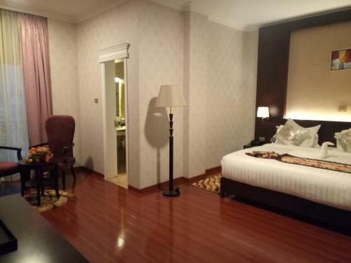 Sherar Addis Hotel