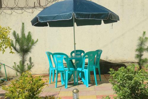 Hostal Avi Pension