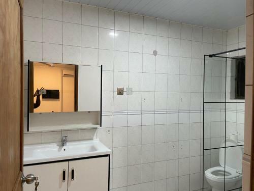 Cozy 2 Bedroom With En-suite Bathrooms Apartment