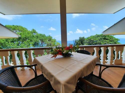 Hostal Villa Des Flots