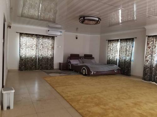 Apartamento Phagibs Inn Hotel