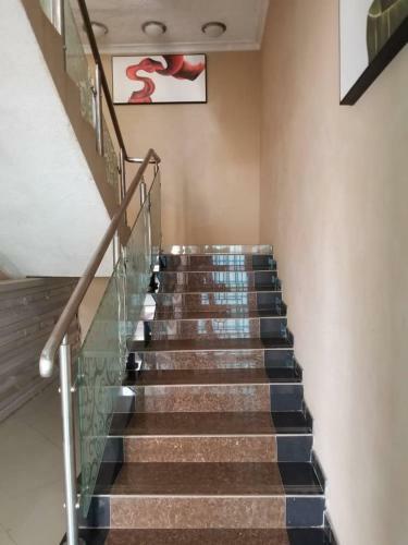 Apartamento Phagibs Inn Hotel