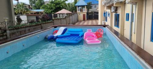 Apartamento Phagibs Inn Hotel