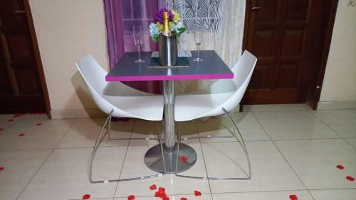 Hostal Zunox Guest House