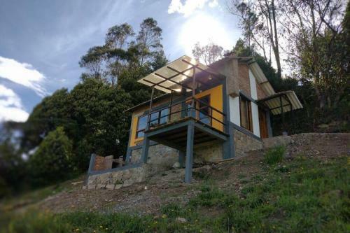 Caba�a Mirador, Las Acacias De Teli