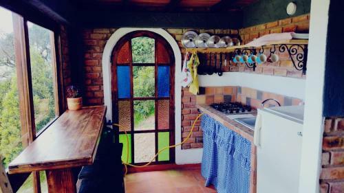 Caba�a Mirador, Las Acacias De Teli