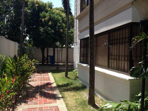 Apartamento Familiar En Valledupar - Amplio Y C�modo