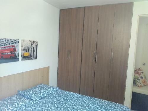 Rnt 1o8237- C�modo Apartamento Amoblado En Condominio