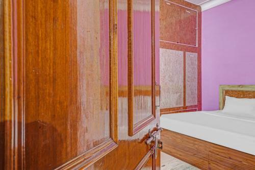 Collection O 83708 Hotel In Palace
